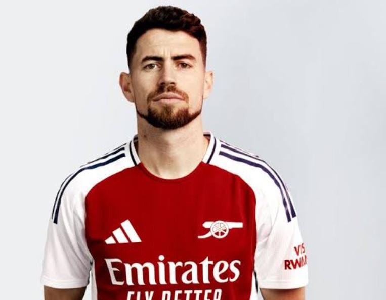 See eight Arsenal players who could wave goodbye to the club this Sunday
