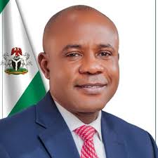 Mbah receives Immigration officer who apprehends fleeing Enugu ritual suspect