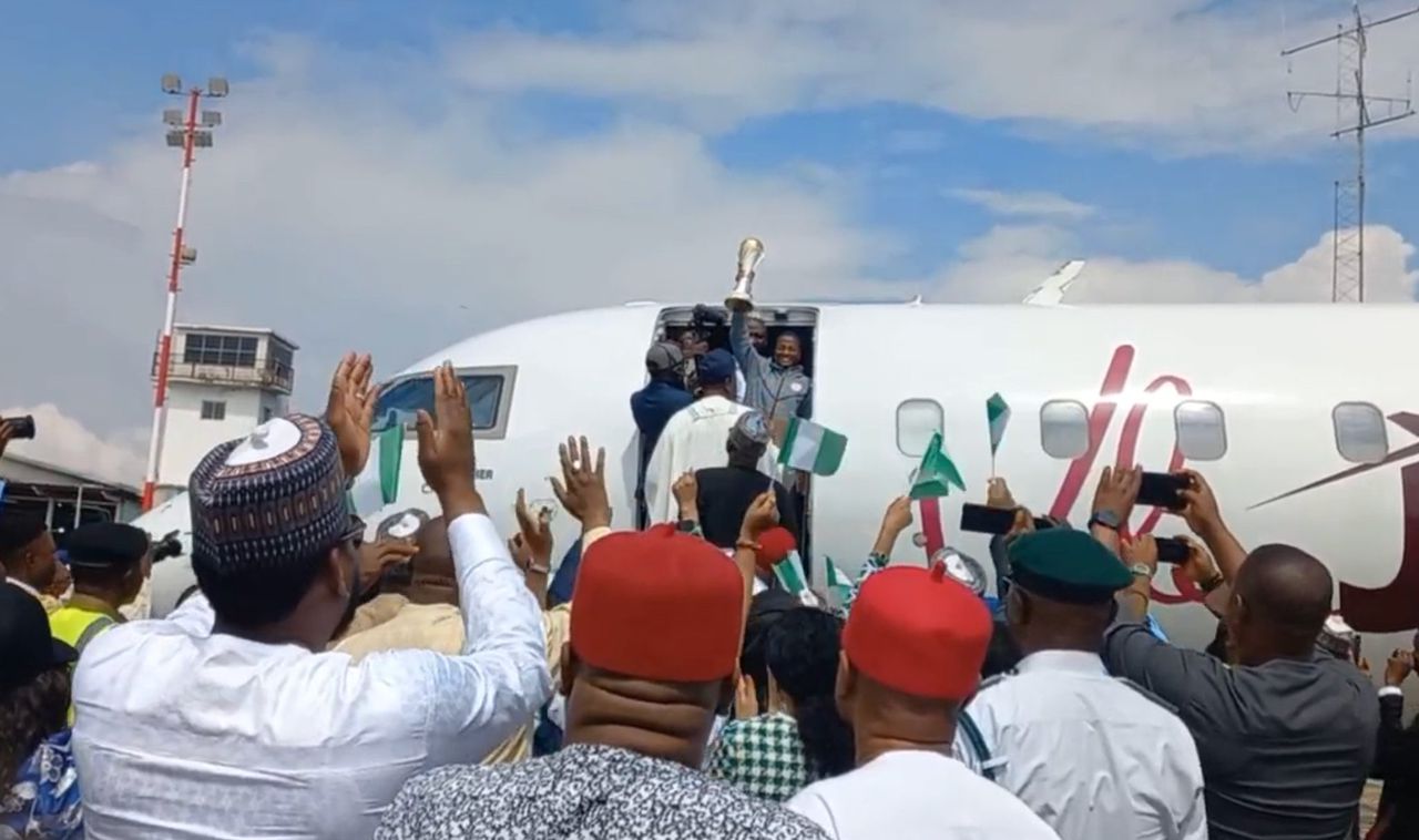 Super Falcons arrive in Abuja