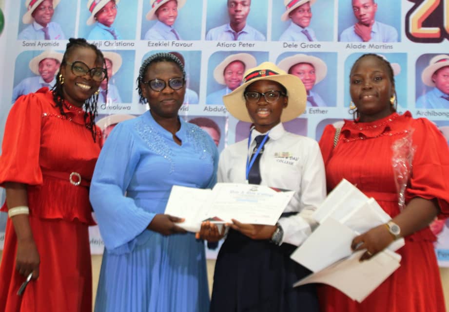 Title: Graduation, prize giving and induction of new prefects by Dan and Dav College, Ketu, Lagos
