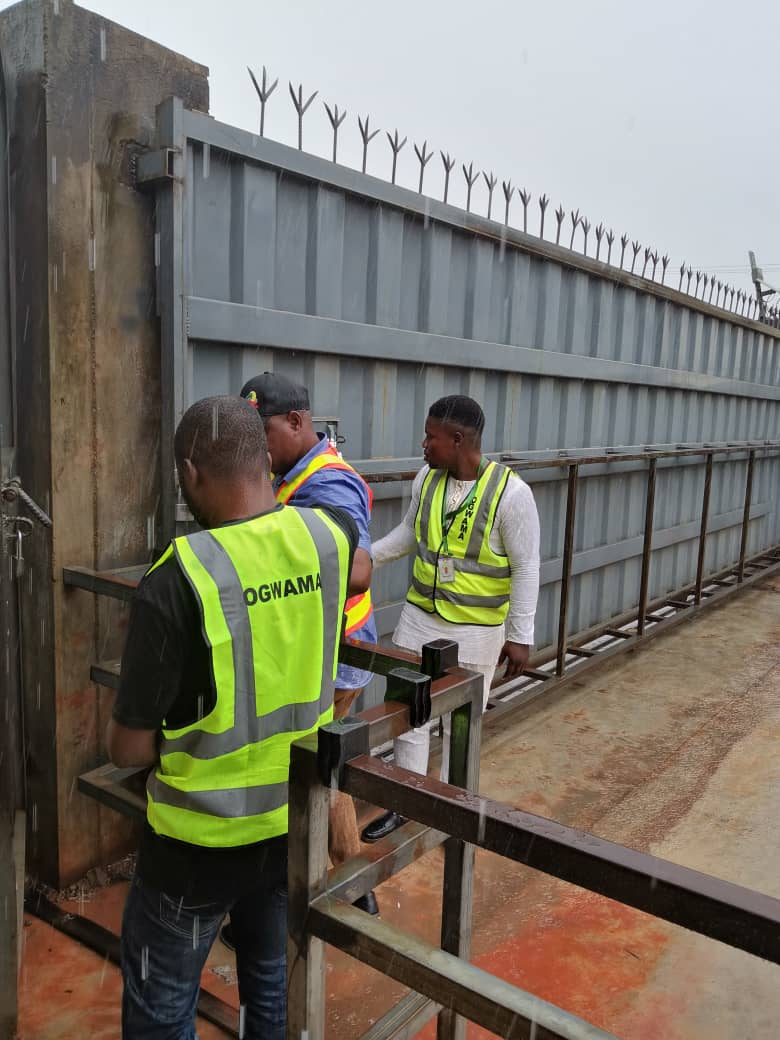 Ogun: 128 residents arrested, 20 industries sealed over indiscriminate waste disposal