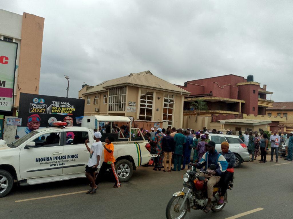 Oyo APC protests alleged victimisation of lawmaker who kicked against Makinde’s N300b loan