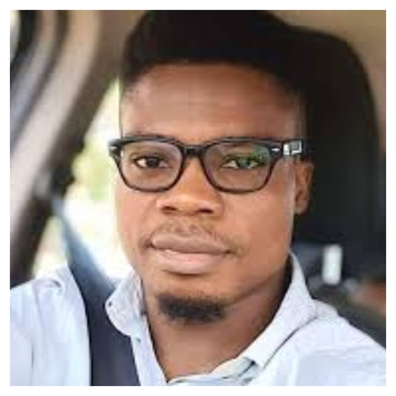 Tension at Abuja court as protesters confront DSS, demand release of blogger Justice Crack